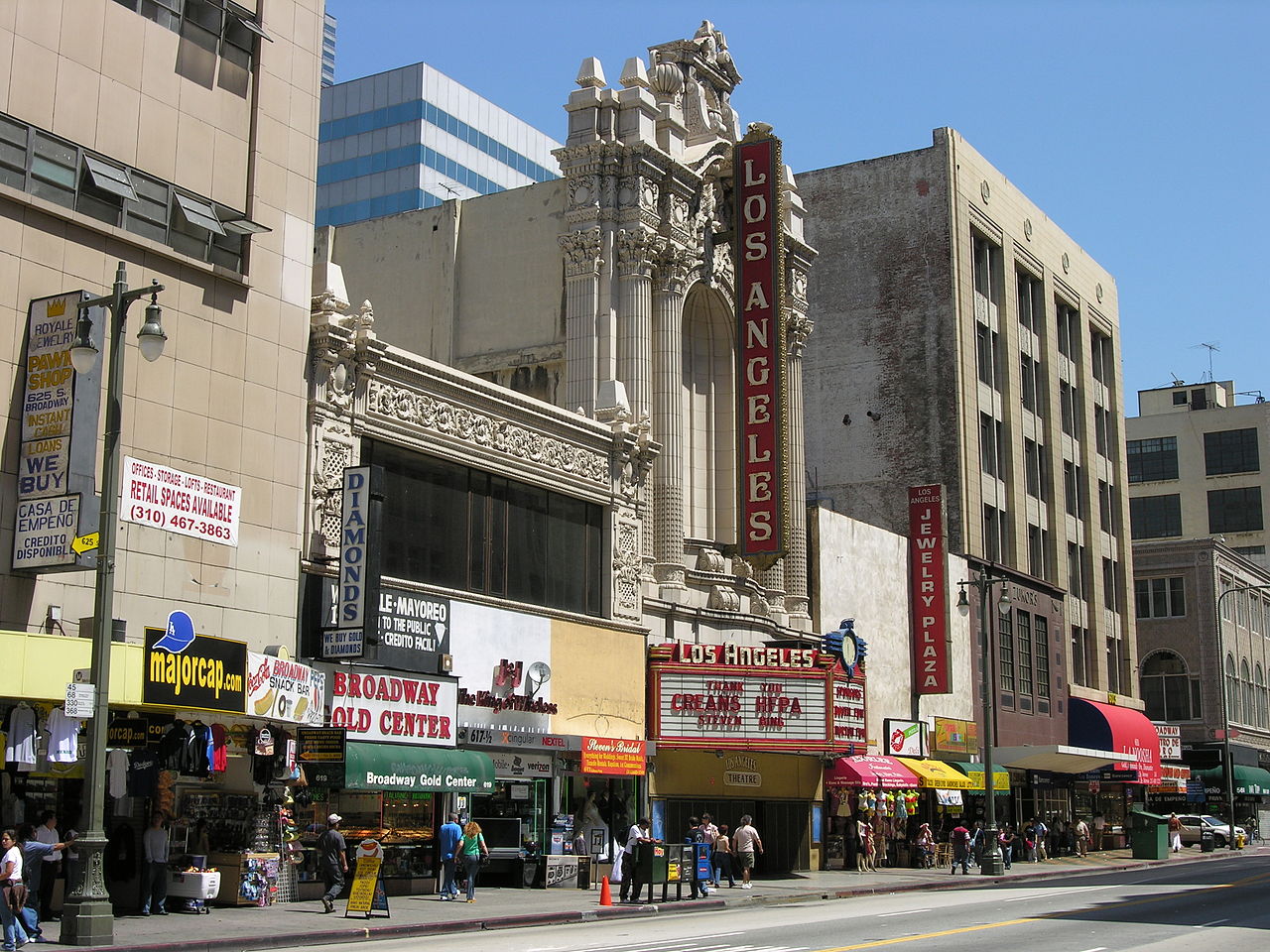 File:Los Angeles Theatre.jpg - Wikimedia Commons