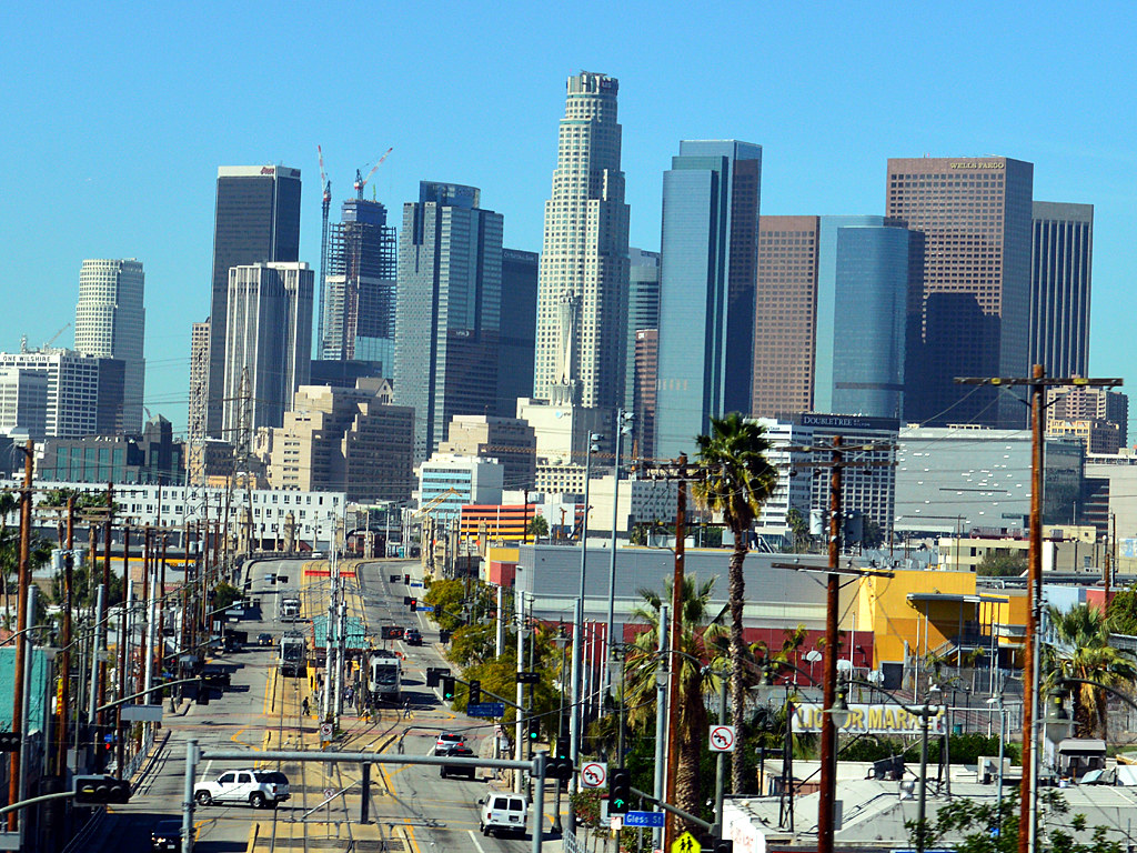 Los Angeles, CA Skyline | Heading to downtown Los Angeles, C… | Flickr